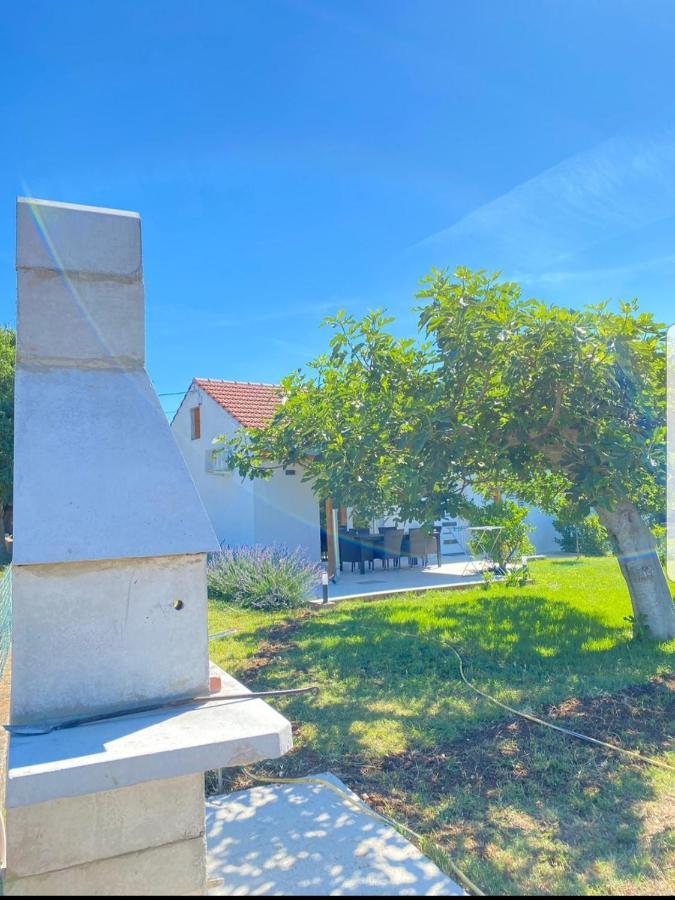 Holiday House Lucia Sukošan Εξωτερικό φωτογραφία